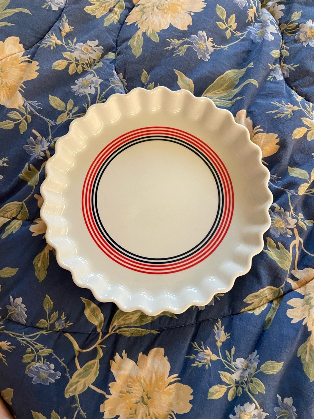 White Porcelain Fluted Serving Plate with Red and Navy Stripe Accent
